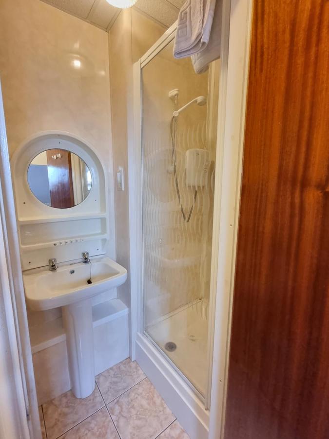 The Glen Stuart Hotel Blackpool Extérieur photo